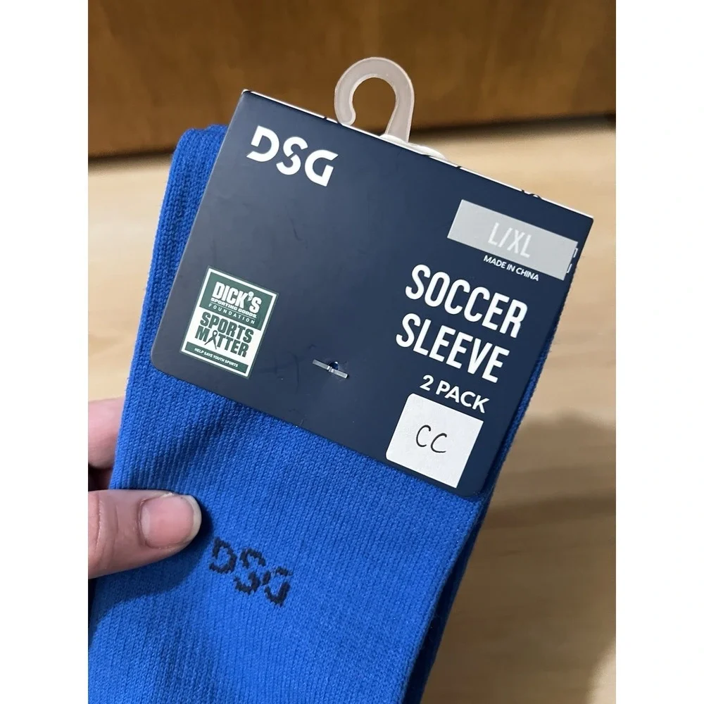 DSG Unisex Soccer‎ Sleeve 2 Pack Sz Large/XL Royal Blue Universal Sports NWT